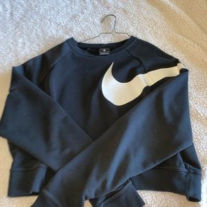 Nike, medium, oversized crop top